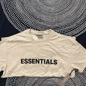 Essentials Fear Of God t-shirt color Oatmeal sz M